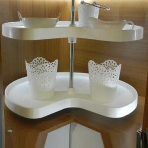 Corner Carrousel Polymer