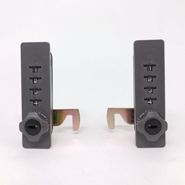 4 Digit Combination Lock - Wood (Vertical)