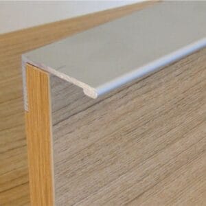 Shutter Edge Handle 442