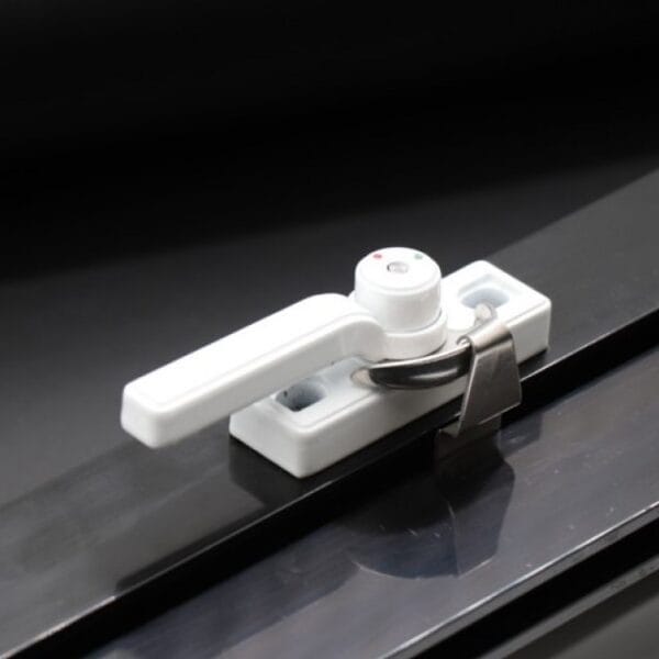 Crescent Latch 3