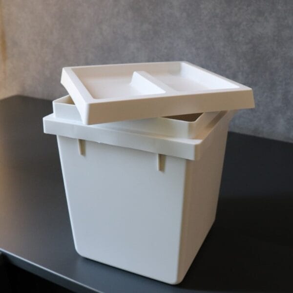 Micro Bin 2