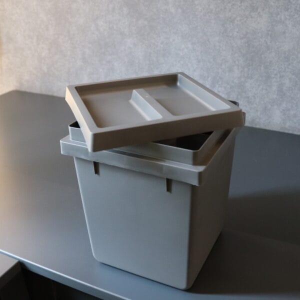 Micro Bin 2