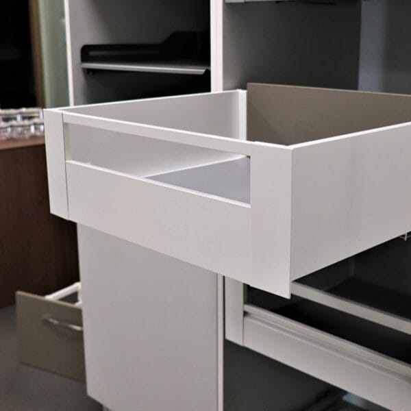 Pro-motion Drawer System 172 - S3